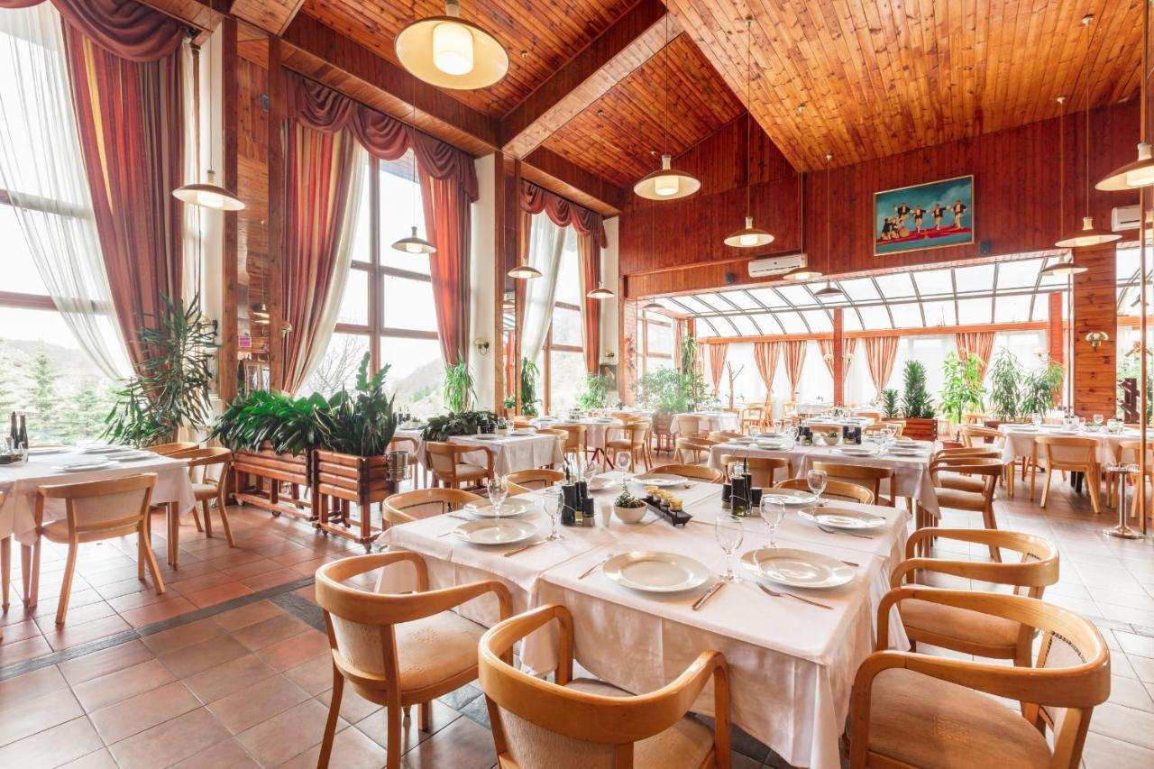 Hotel Bistra, Resort Маврово Екстер'єр фото