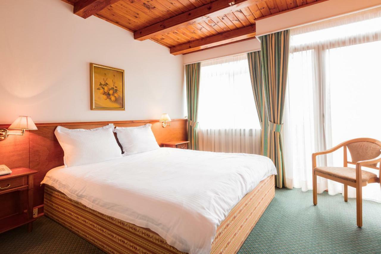 Hotel Bistra, Resort Маврово Екстер'єр фото